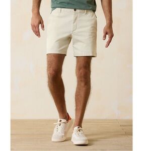 Tommy Bahama 6” chino